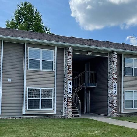 The Delores - 2 Bedroom Apt In Quilt Town, Usa Hamilton ภายนอก รูปภาพ